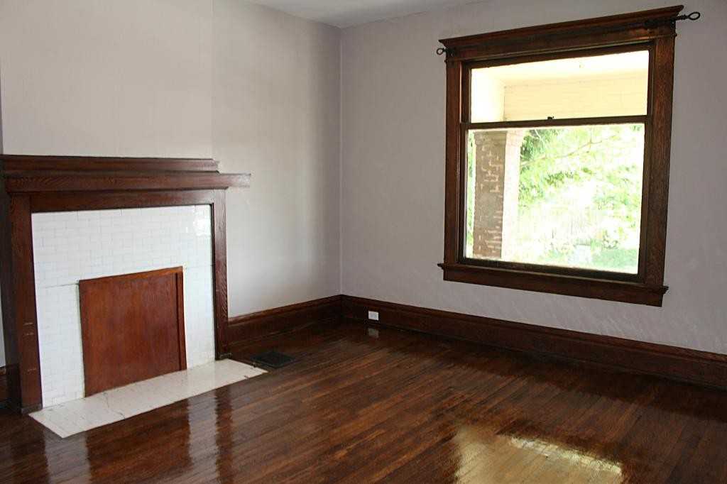 54 E Hudson St - Photo 4 of 12