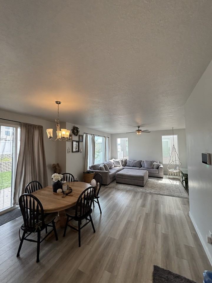 489 W Andesite Ln - Photo 6 of 18
