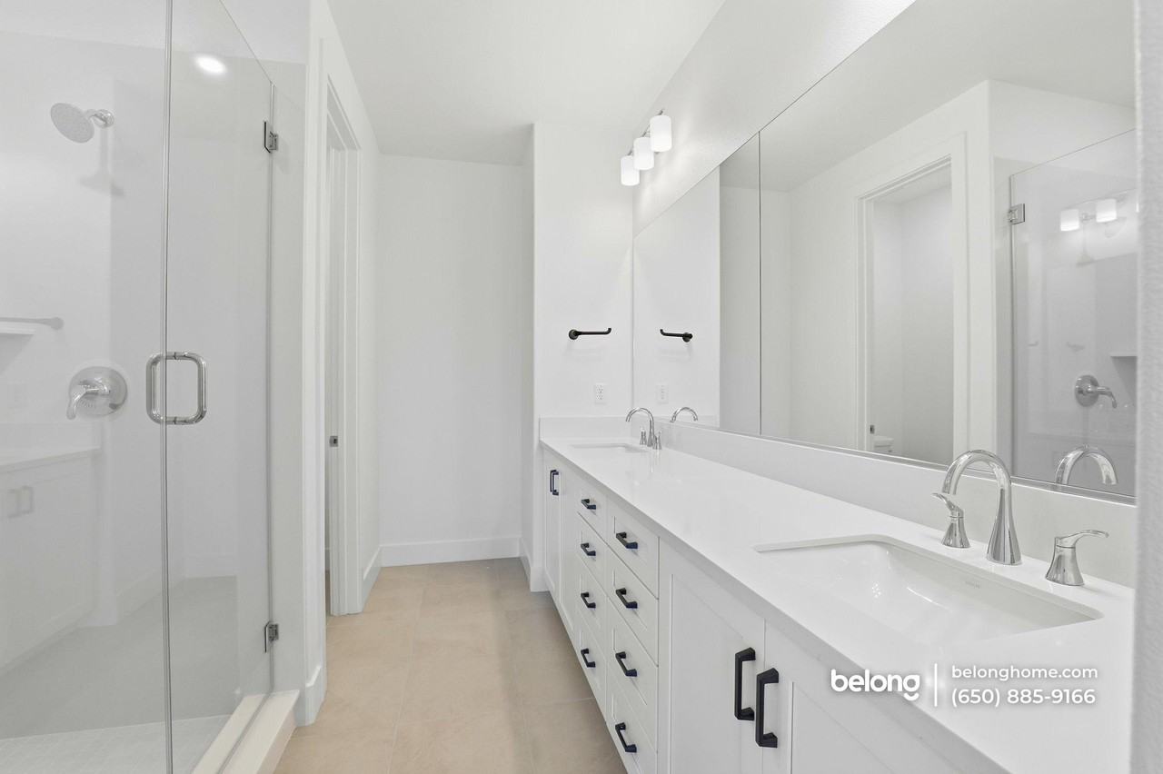 19629 Juniper Loop - Photo 2 of 24