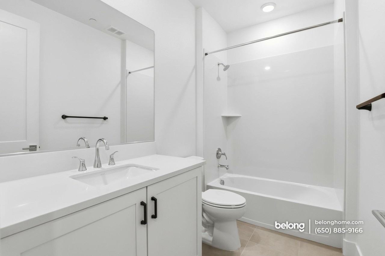 19629 Juniper Loop - Photo 4 of 24