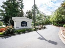 featured image of 318 Columbia Dr