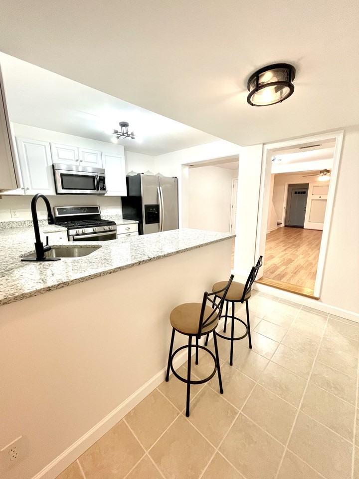 6541 Saint Helena Ave - Photo 5 of 11