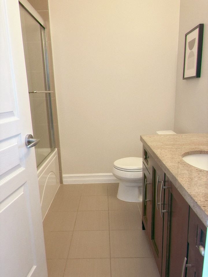 729 Delestre Avenue - Photo 6 of 7