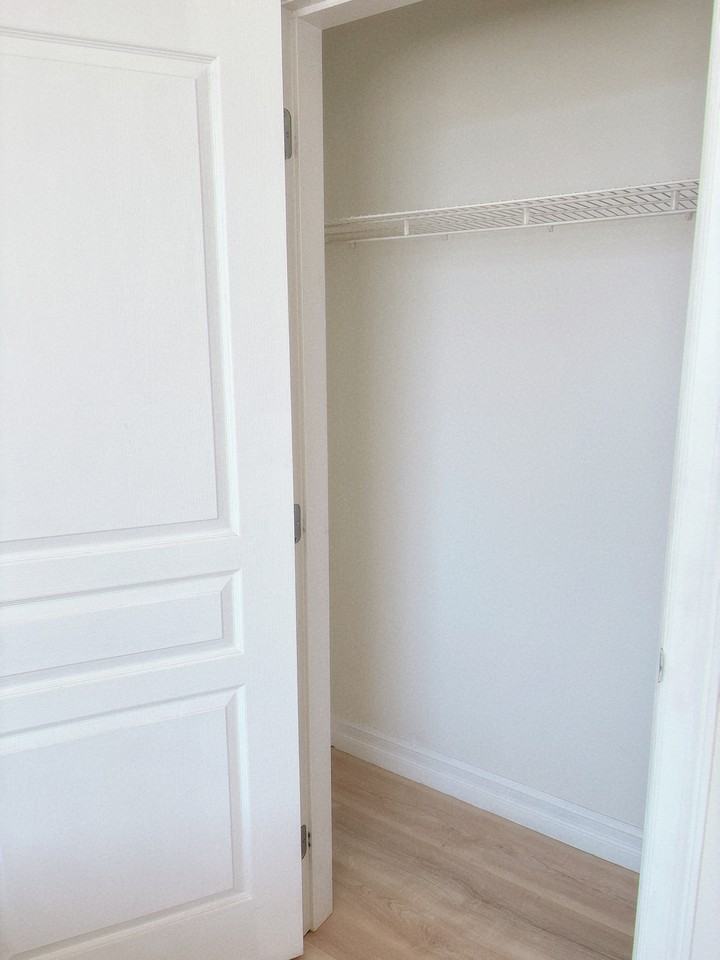 729 Delestre Avenue - Photo 7 of 7
