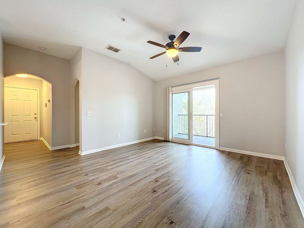 6572 Swissco Dr ##233 - Photo 3 of 18