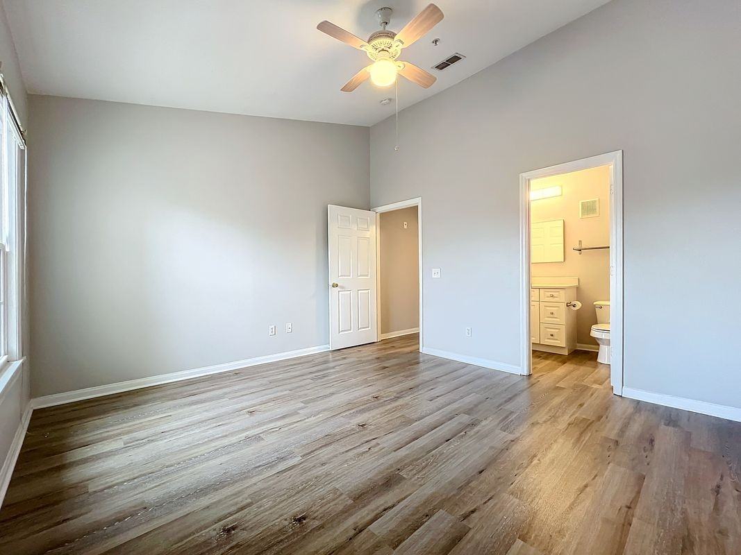 6572 Swissco Dr ##233 - Photo 4 of 18