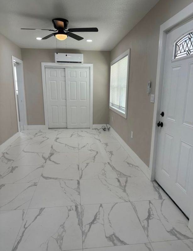 5008 N Tampania Ave - Photo 4 of 6