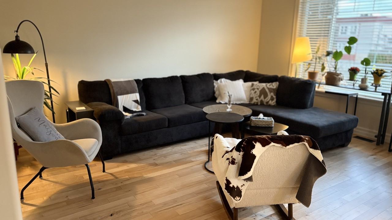 729 Delestre Avenue - Photo 3 of 7