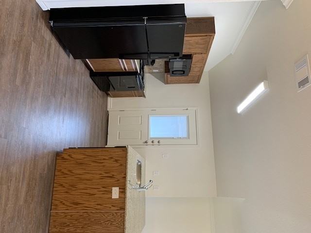 305 Olaf Dr #B - Photo 5 of 20