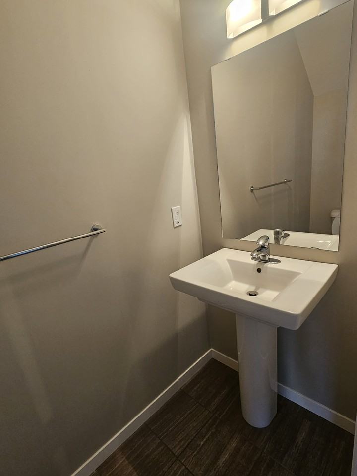 320 Secord Boulevard Northwest #31 - Photo 3 of 14