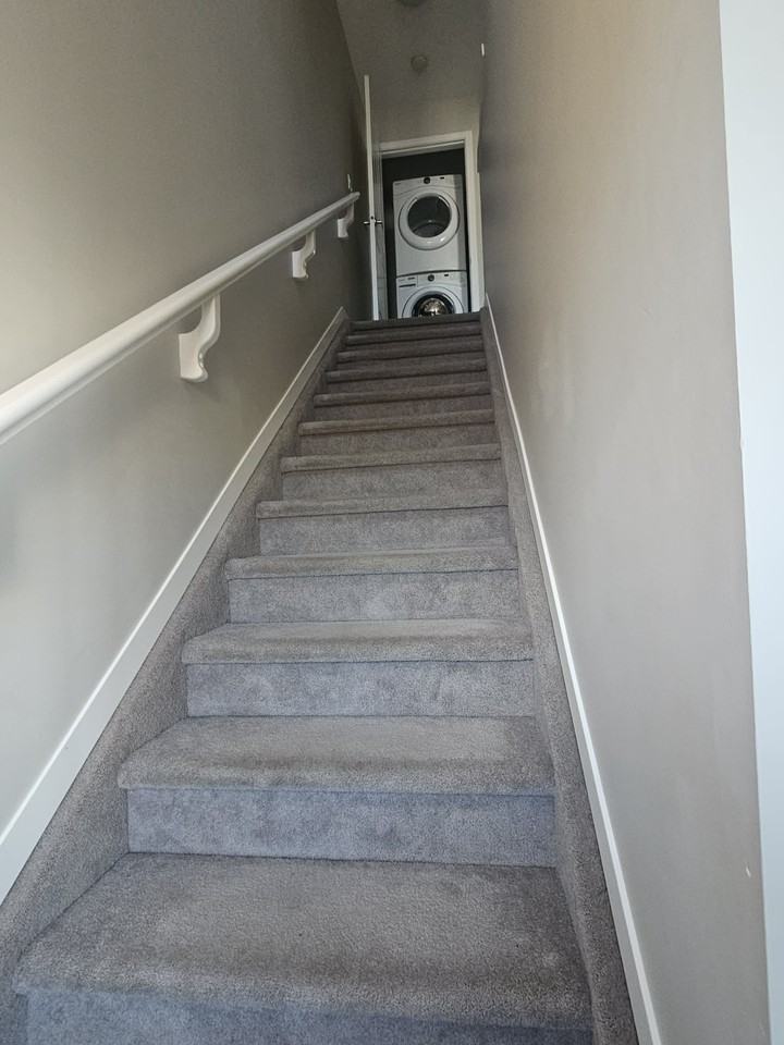 320 Secord Boulevard Northwest #31 - Photo 4 of 14
