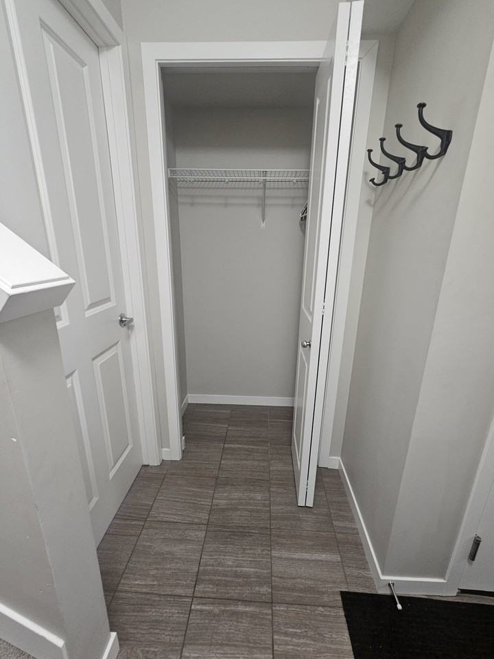 320 Secord Boulevard Northwest #31 - Photo 7 of 14