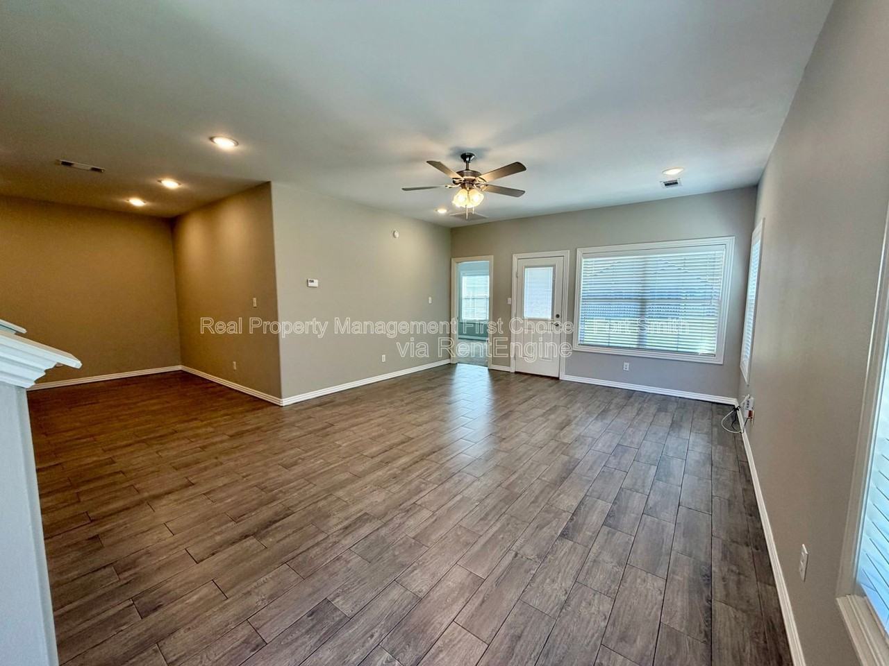 9818 Mylea Cir - Photo 2 of 22