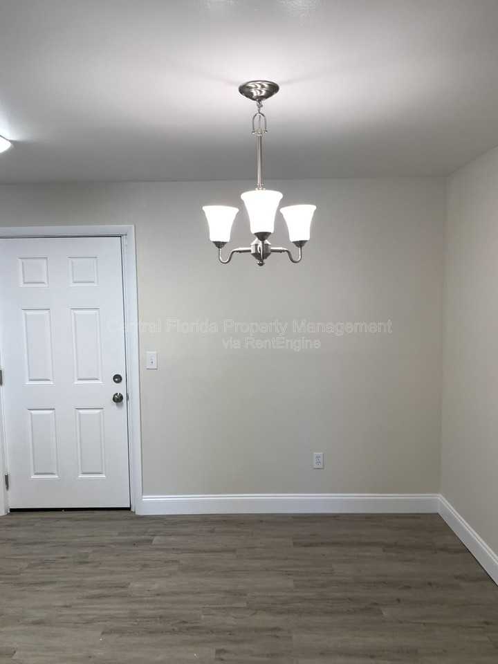 12352 Fox Hound Ct - Photo 2 of 12