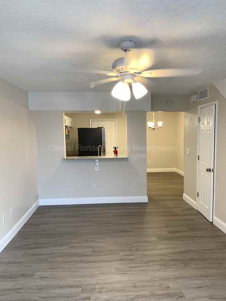 12352 Fox Hound Ct - Photo 7 of 12