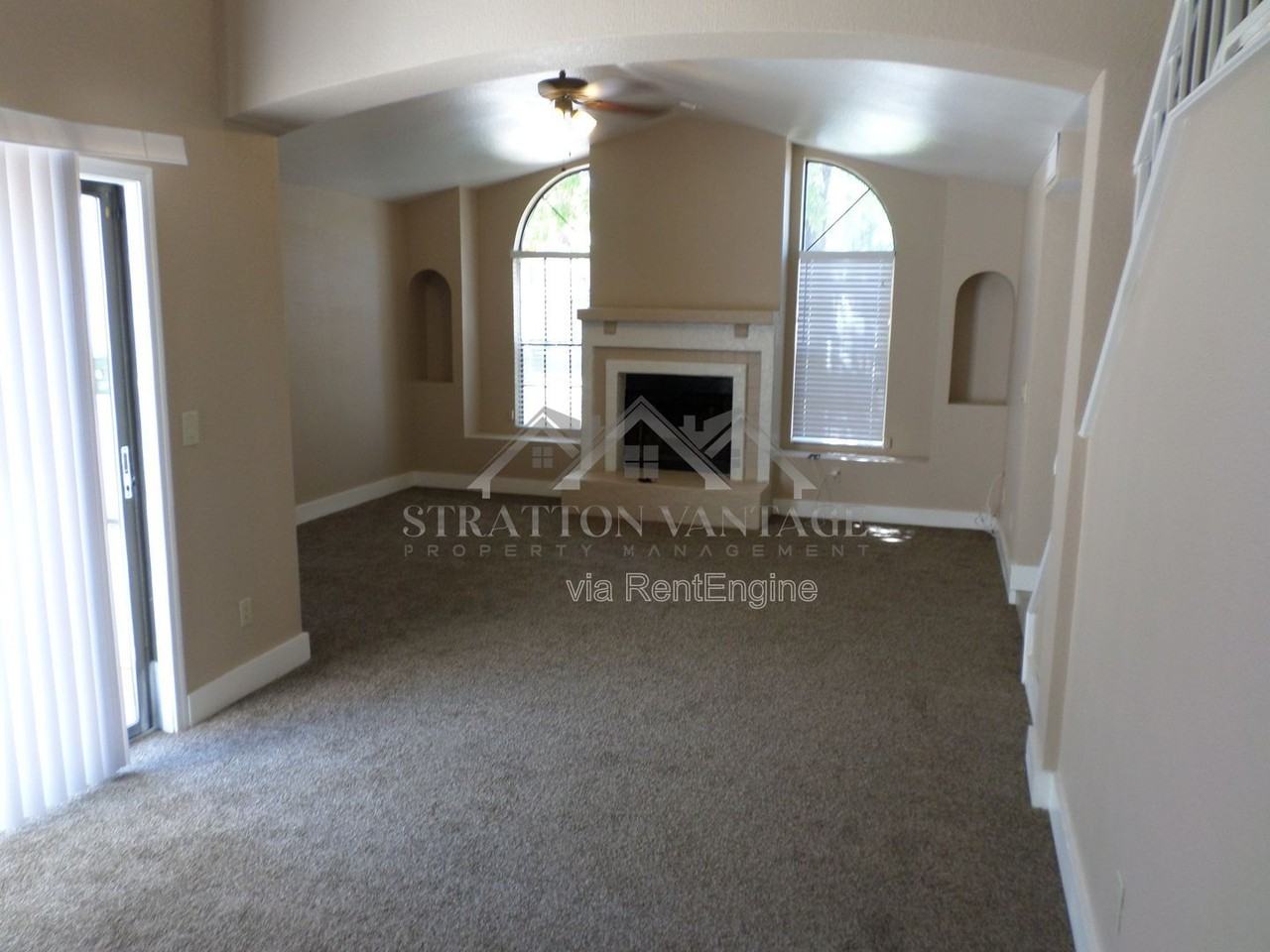 1814 E Oak Harbor Dr - Photo 5 of 11