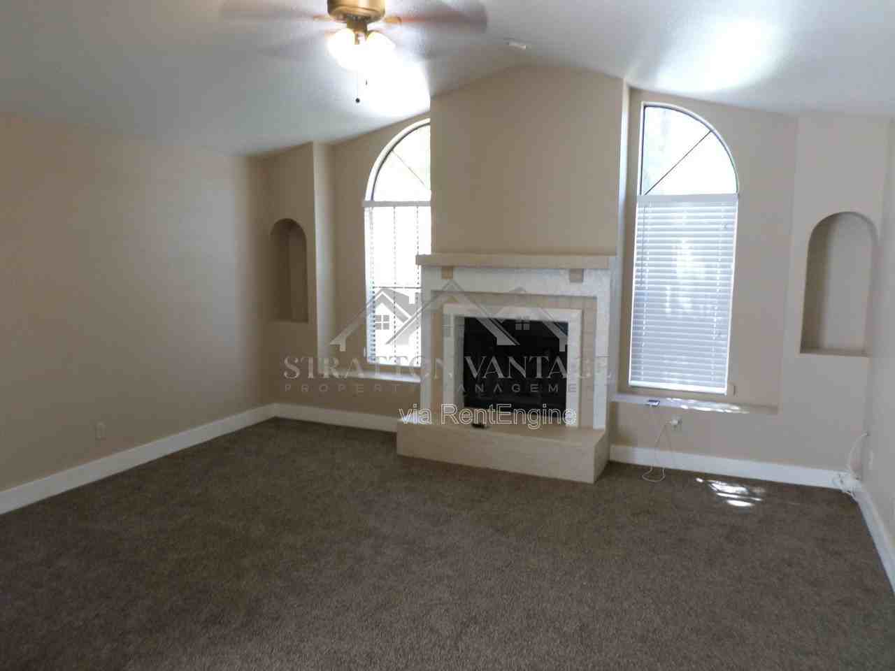 1814 E Oak Harbor Dr - Photo 6 of 11