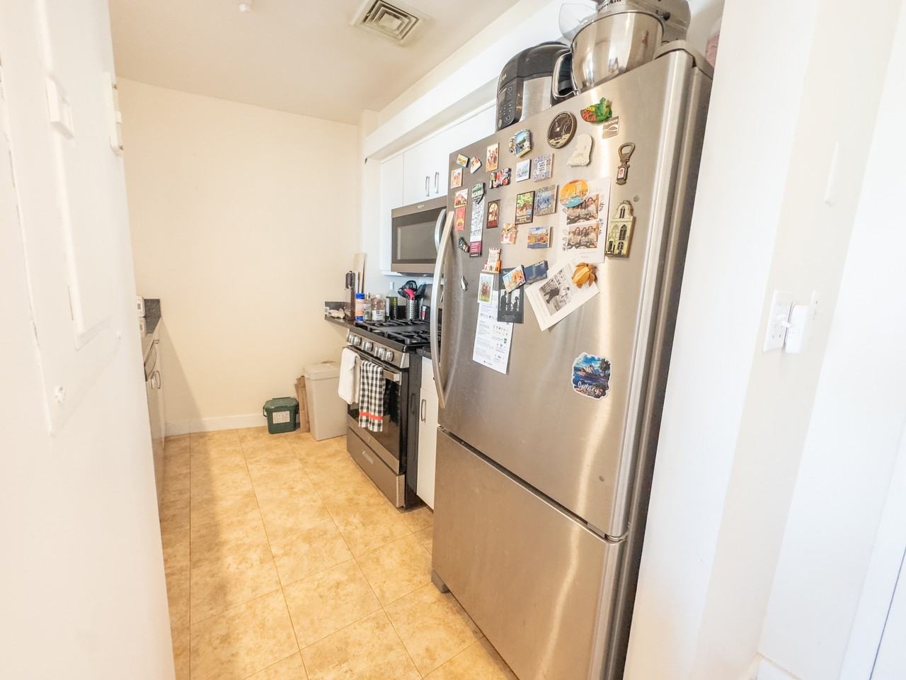 20 Chestnut St #401 - Photo 3 of 21