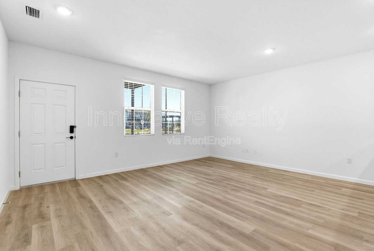3075 Soldier City Way #102 - Photo 3 of 31