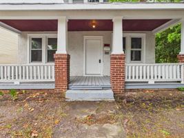 featured image of 2412 Concord Ave
