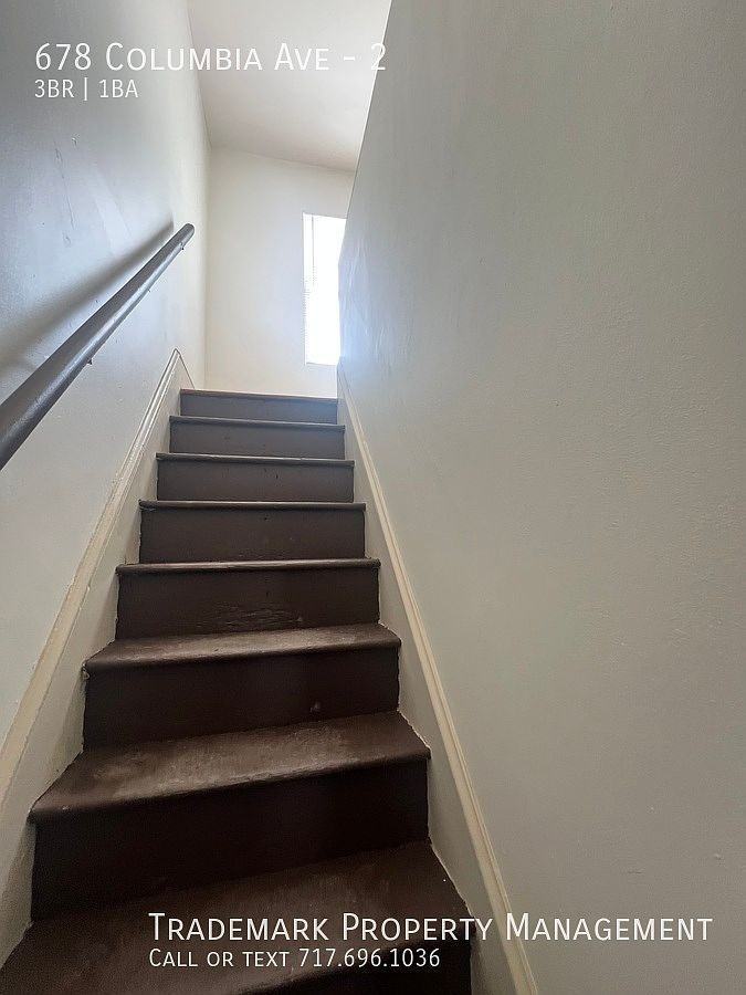 678 Columbia Ave #2 - Photo 5 of 18