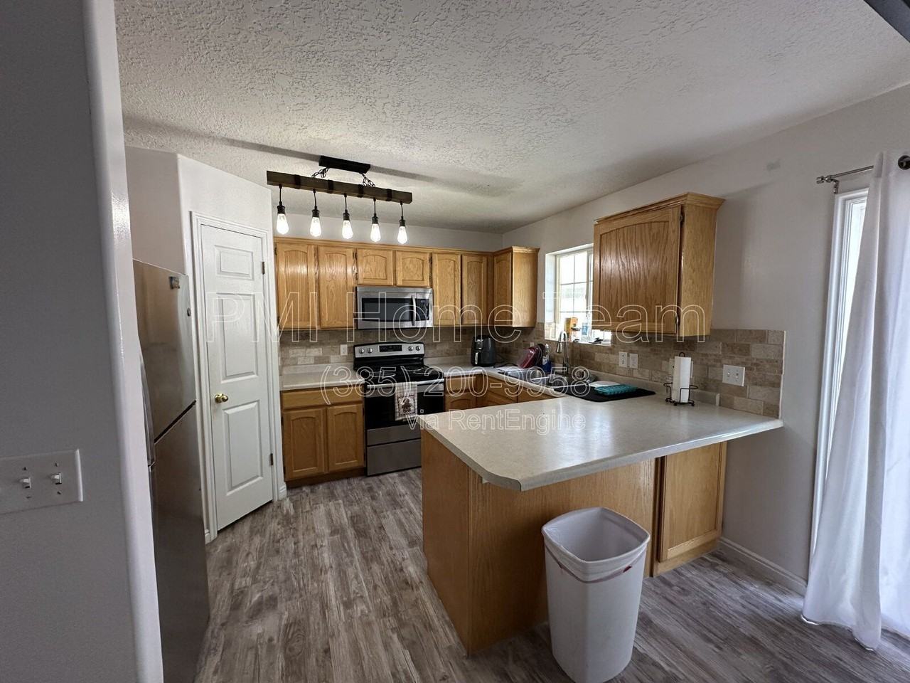 619 W 2300 S #A - Photo 6 of 26