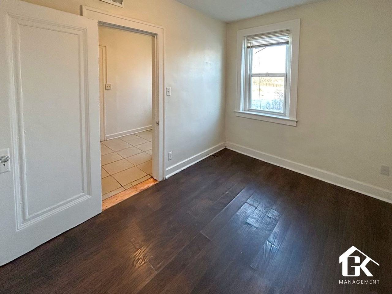 Scovel Apartments - Photo 7 of 10
