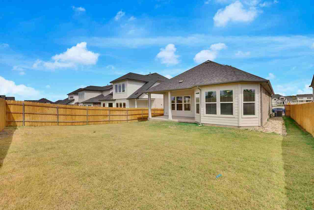 11906 Aqua Reef Dr - Photo 5 of 44