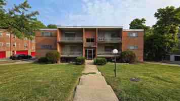 featured image of 5910 Belmont Ave #3