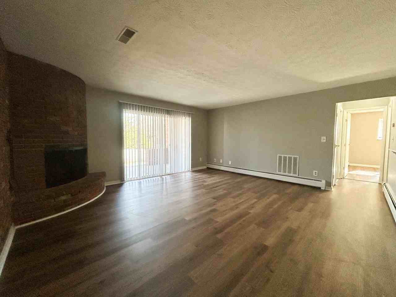 5910 Belmont Ave #3 - Photo 3 of 17
