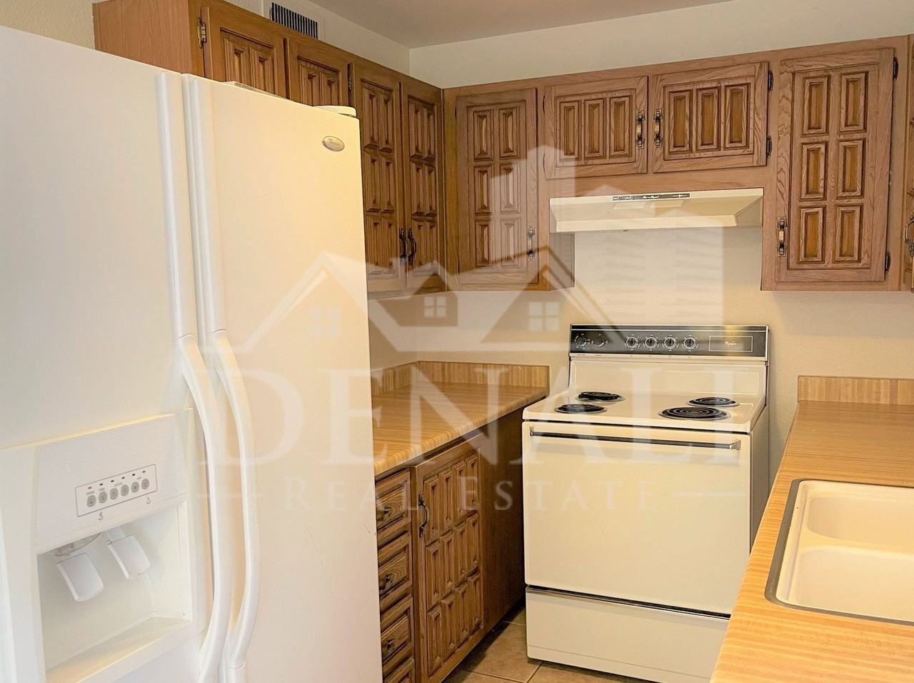 3645 N 69th Ave #26 - Photo 4 of 11