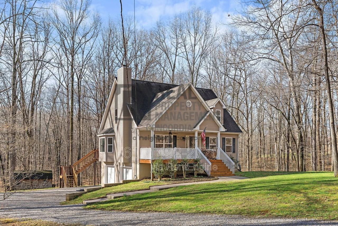 1024 Atwood Ct - Photo 3 of 40
