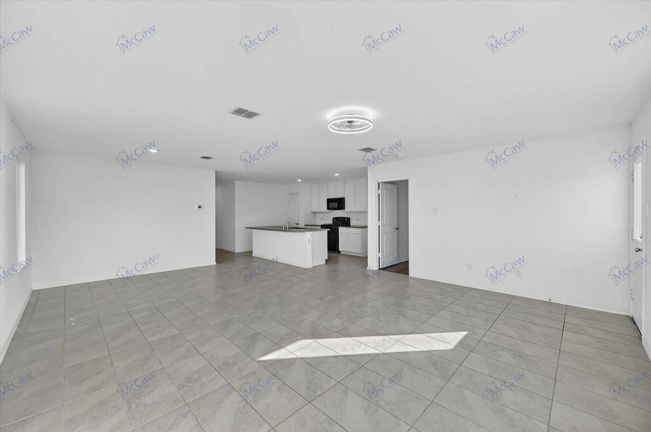 1507 Trick Riding Way - Photo 4 of 19