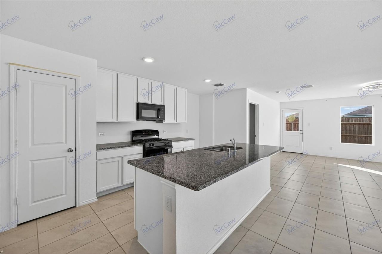 1507 Trick Riding Way - Photo 5 of 19