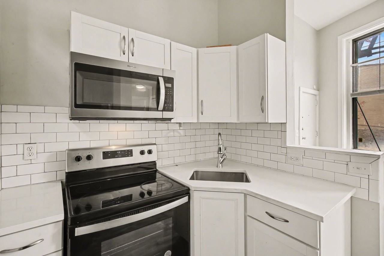3103 Colerain Ave #1 - Photo 4 of 10