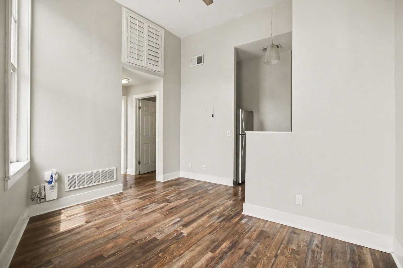 3103 Colerain Ave #1 - Photo 5 of 10