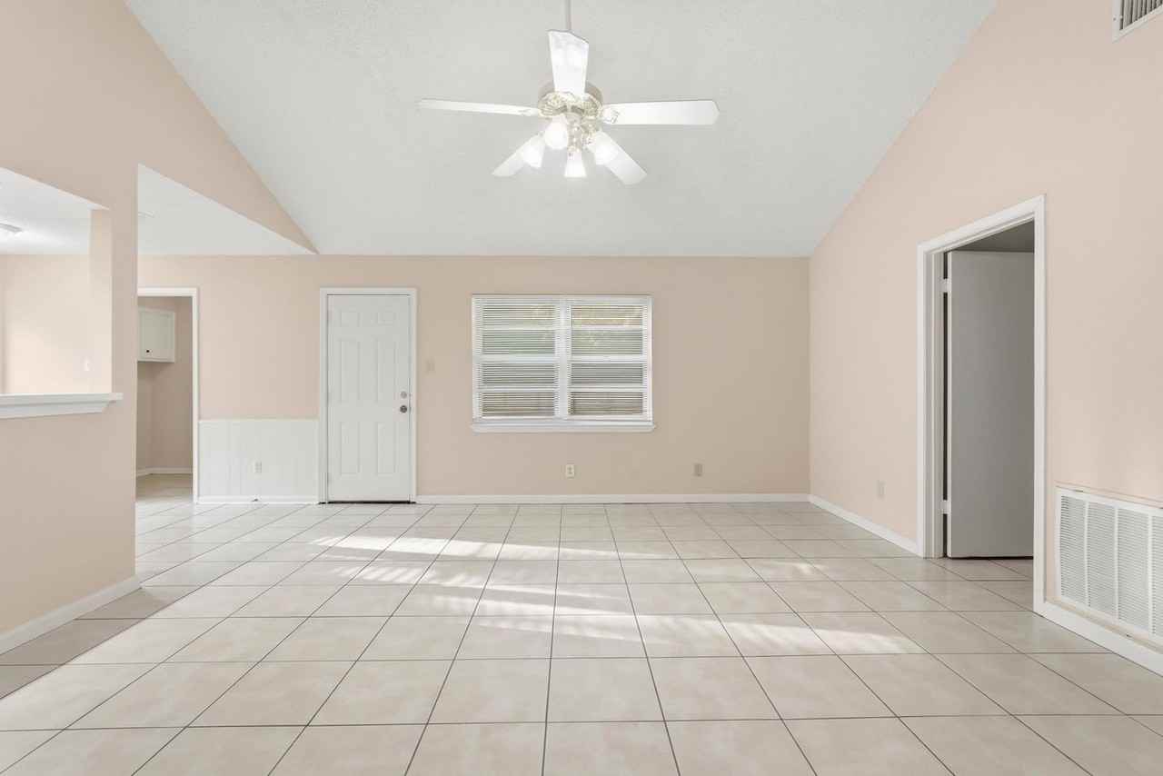 22222 Kerryblue Dr - Photo 5 of 26