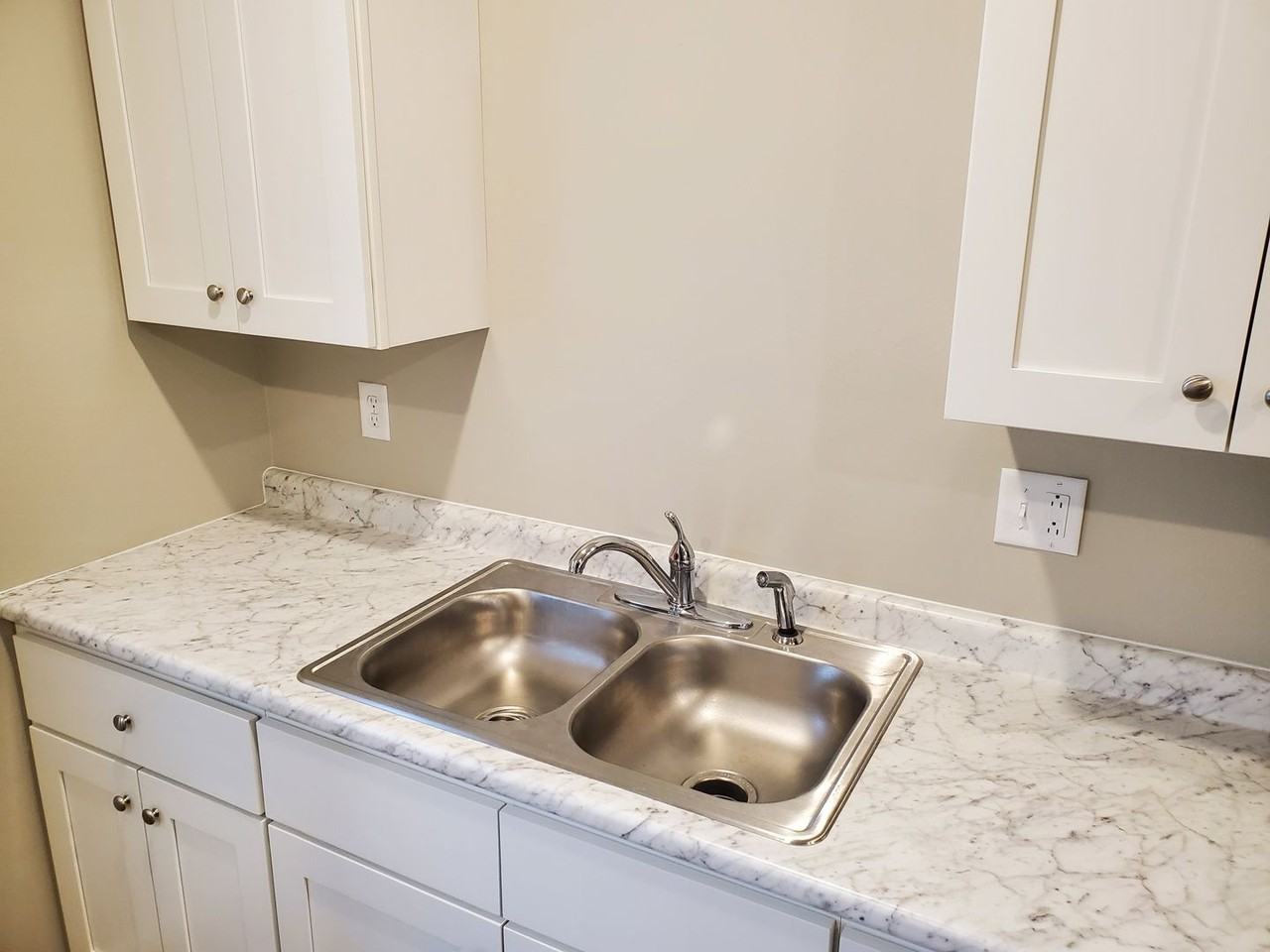 142 Cane Creek Ln #107 - Photo 4 of 14