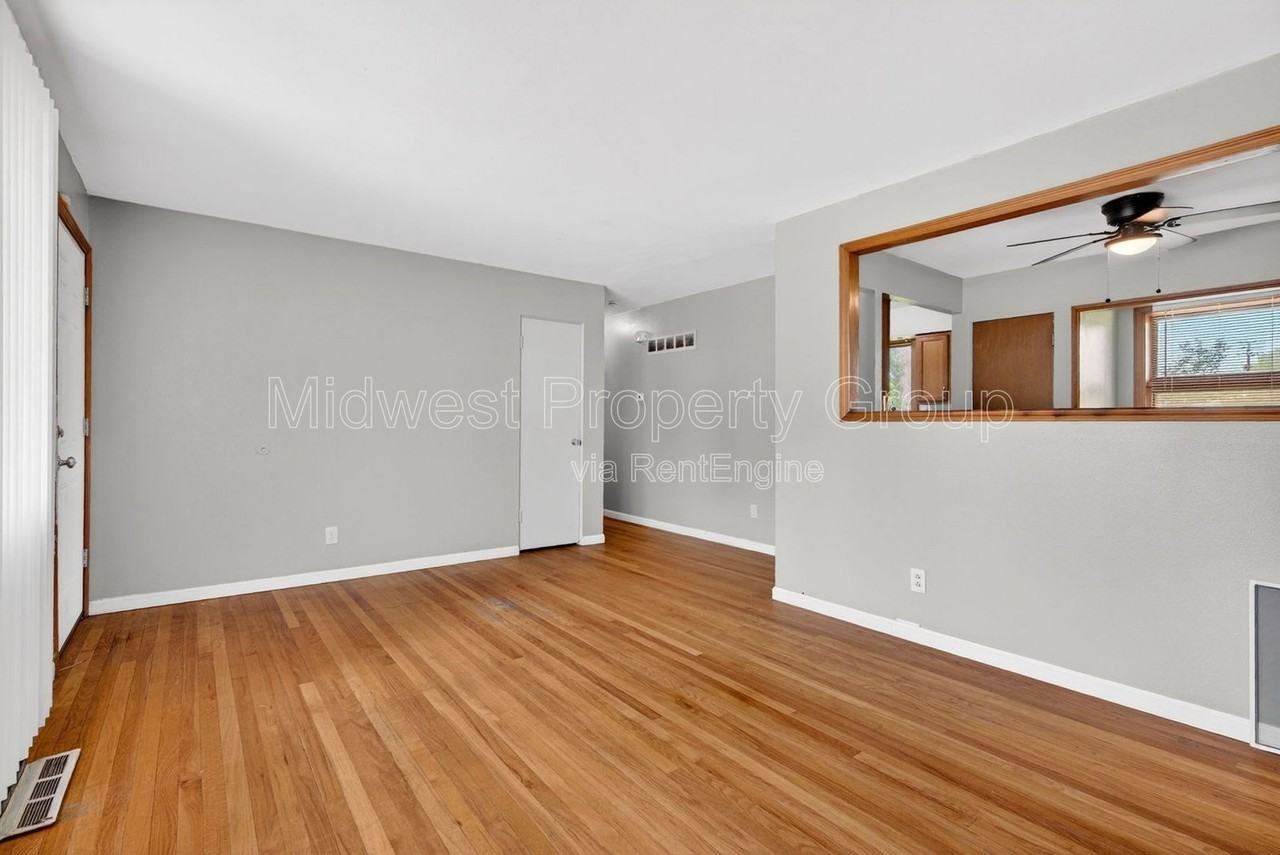 515 Topaz Ave - Photo 4 of 37