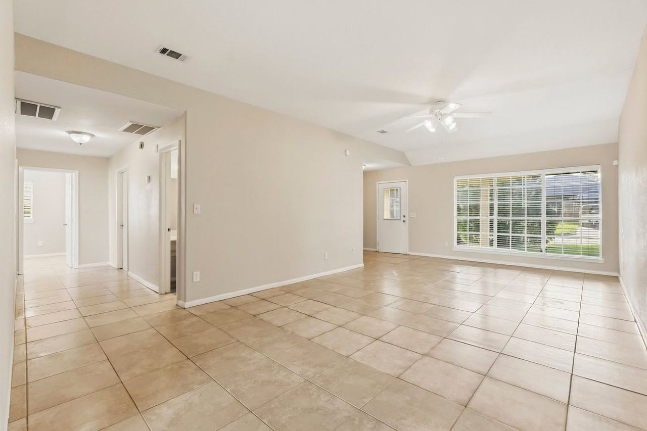 2658 Anthony Hay Ln - Photo 6 of 25
