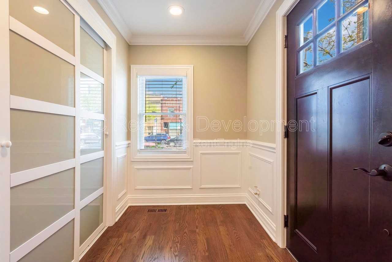 5619 W Irving Park Rd - Photo 2 of 22