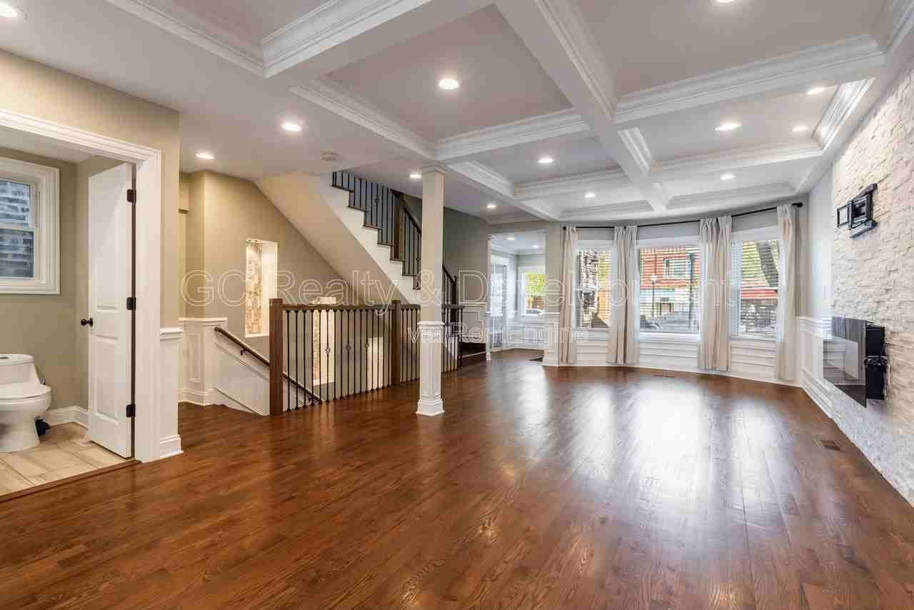 5619 W Irving Park Rd - Photo 7 of 22