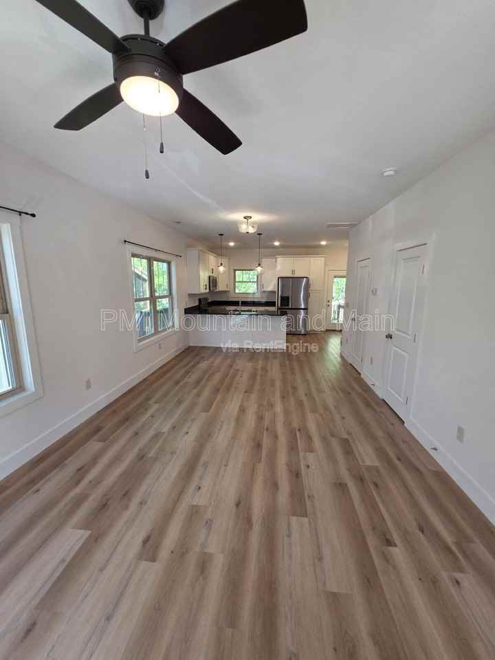 44 Wheeler Rd - Photo 5 of 34
