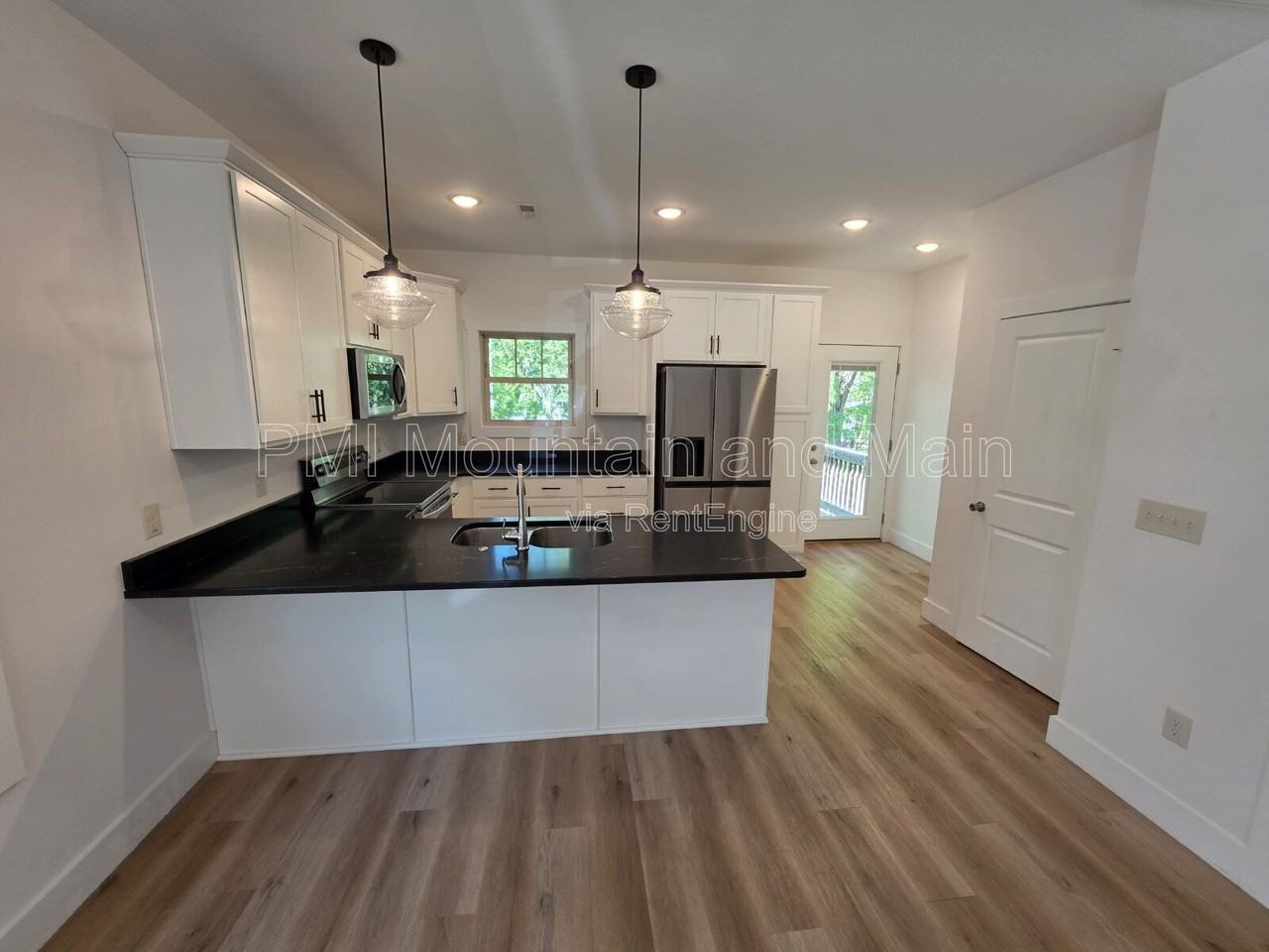 44 Wheeler Rd - Photo 7 of 34