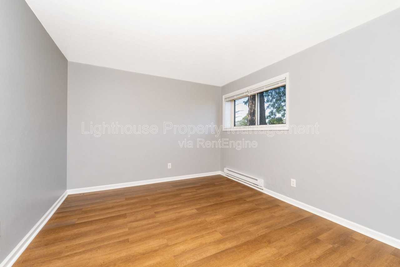 1832 Winton Ave #102 - Photo 7 of 10