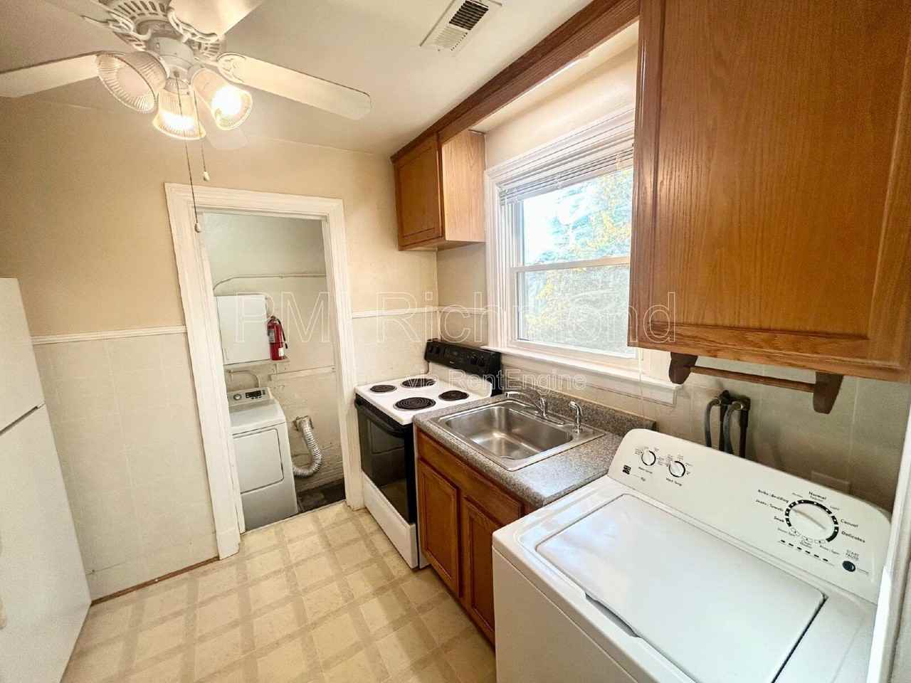2705 Dellrose Ave - Photo 5 of 15