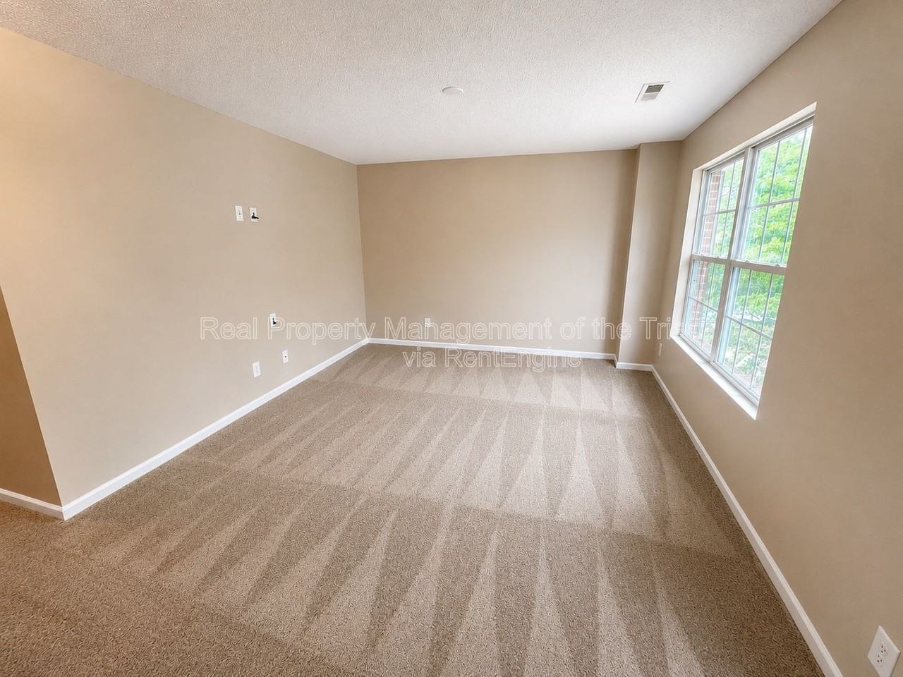 7 Loblolly Ct - Photo 7 of 10