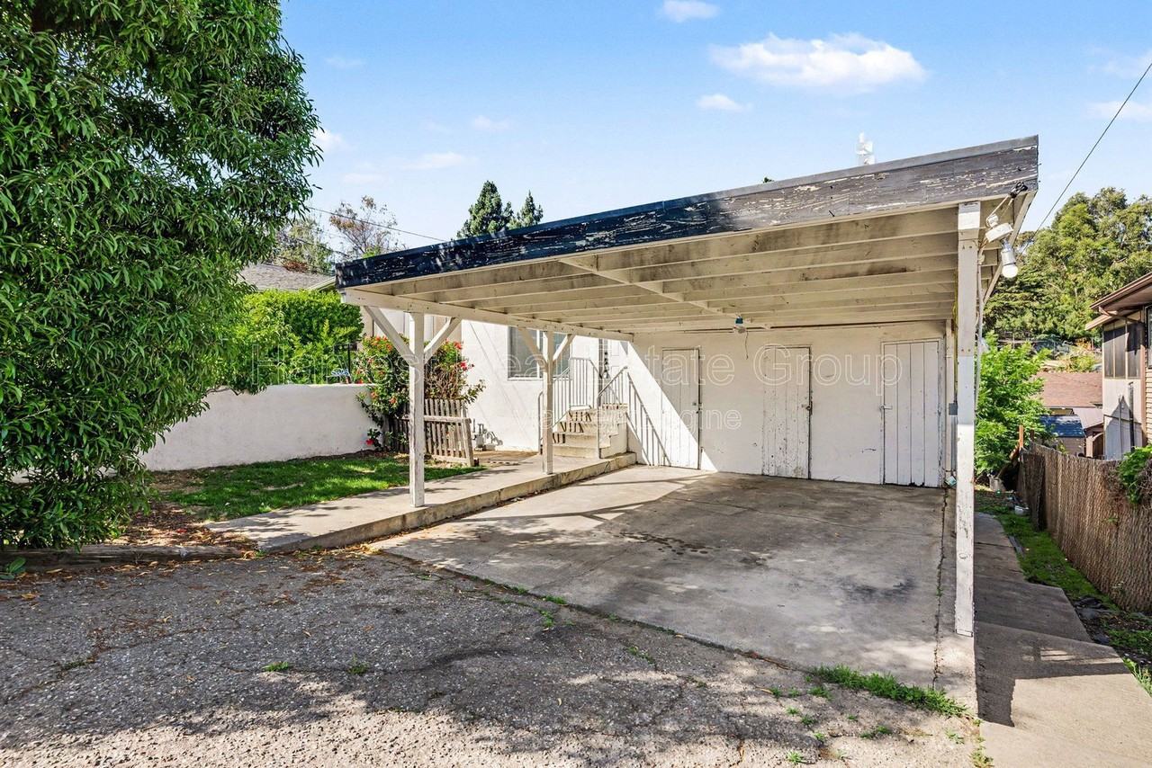 14772 Midland Rd #C - Photo 2 of 16
