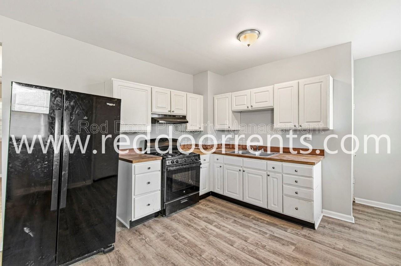 3207 N Arsenal Ave - Photo 5 of 32