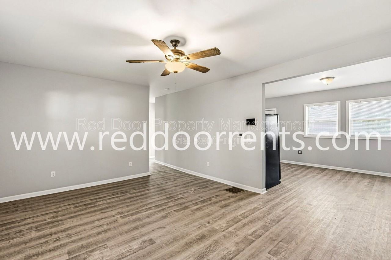 3207 N Arsenal Ave - Photo 7 of 32